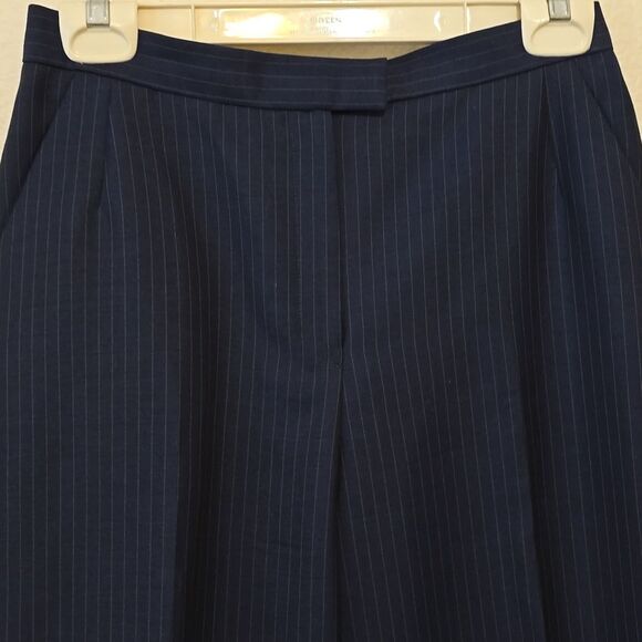 Lafayette 148 navy pinstripe 100%  wool trouser pants 8P - Picture 2 of 11
